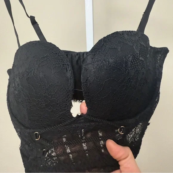 Intimissimmi Elegant Black Lace Bralette size 34B - Picture 3 of 4